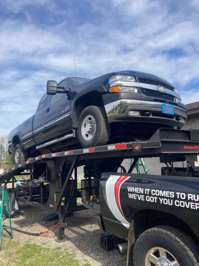 Check out this LB7 Duramax!