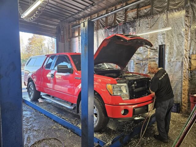 Years ago, the owner of this truck made a decision.

It costs time.
It costs money.

One day, someone else will own this truck.

They may never meet the person who took care of it.

But they’ll benefit from every decision that person made.

Responsible ownership creates value!
That’s Steward.

#Steward
#Stewardship
#ResponsibleOwnership
#OwnershipMatters
#RealValue