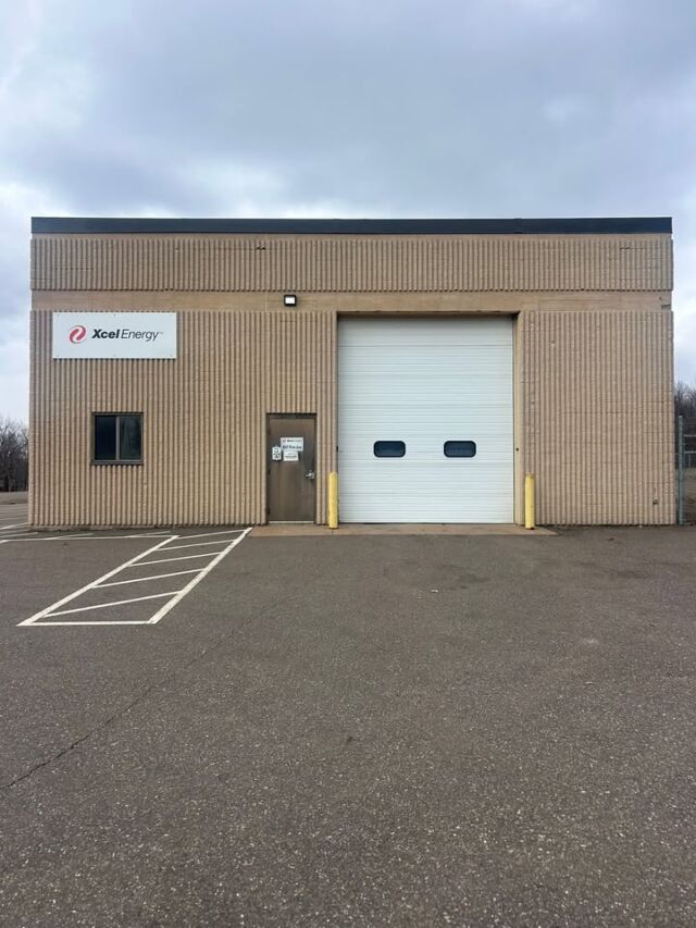 Big move for Marc at NHOU St. Croix Valley !

They’ve officially settled into their new location at
902 East Pine Street, St Croix Falls (old Xcel building)

This is what growth looks like. Hard work, loyal customers, and doing things the right way.

If you’re in the area, stop by and check out the new shop.

Congrats Marc. Proud to have you representing the NHOU standard.

📍 NHOU St. Croix Valley
📞 715-494-1795

#NHOU #NewLocation #RustProtection #SmallBusiness #ShopGrowth #Undercoating #BuiltNotBought